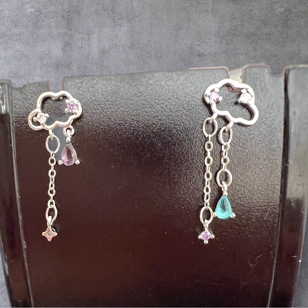 Stainless steel earrings cloud design blue topaz￼